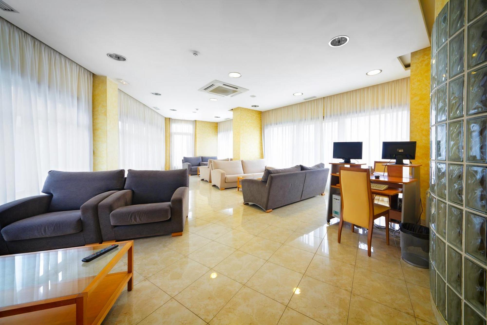 ארטיקסו Hotel Florida מראה חיצוני תמונה