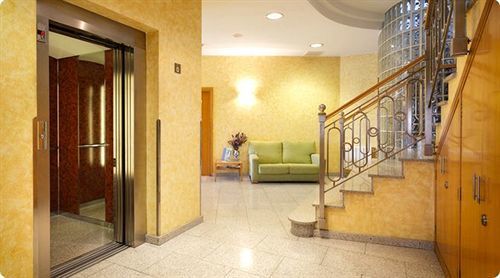 ארטיקסו Hotel Florida מראה חיצוני תמונה