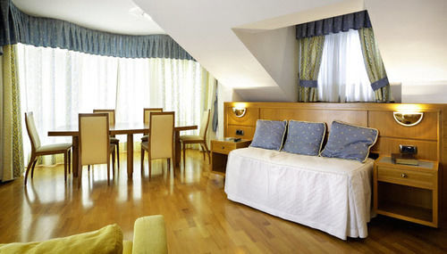 ארטיקסו Hotel Florida מראה חיצוני תמונה