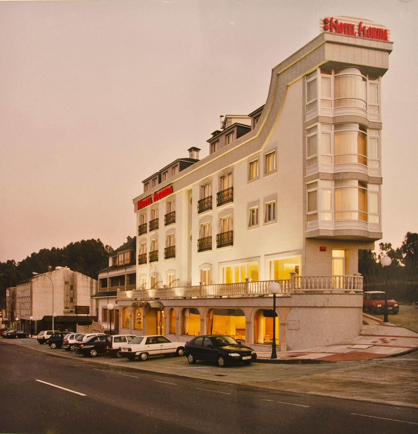 ארטיקסו Hotel Florida מראה חיצוני תמונה